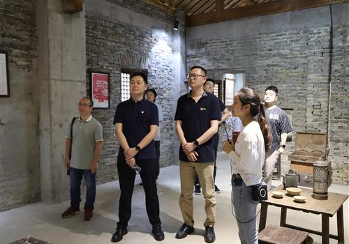 img_2056_500-350 img_2056_500-350